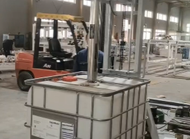 吨箱小调和设备